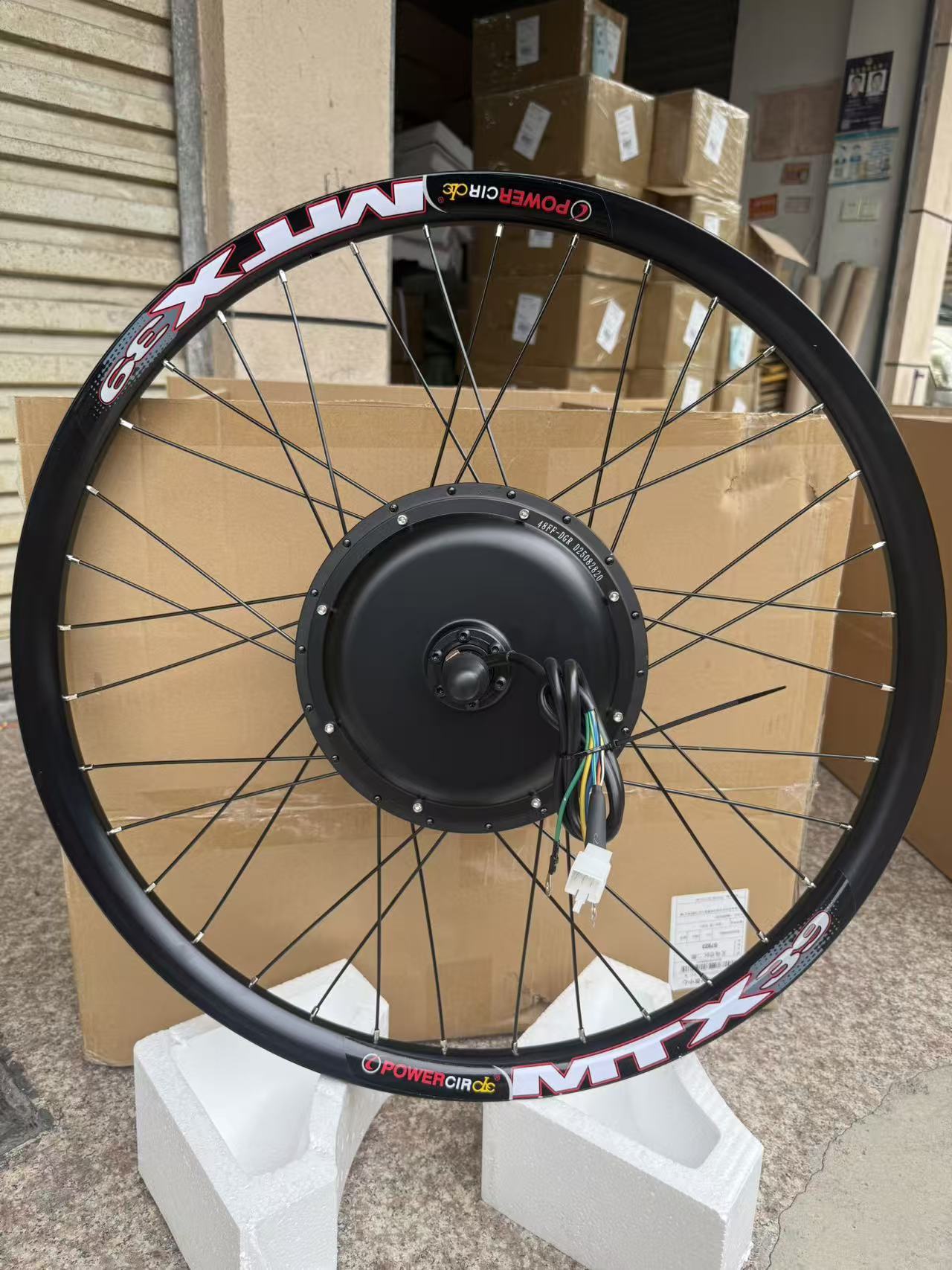MTX39 48V52V 2000W Elektrische - Dynamo Hub Front recensie en prijs